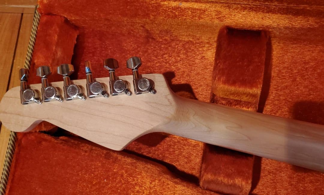 セルダー 【Selder】ストラト 黒 エレキギター SSH