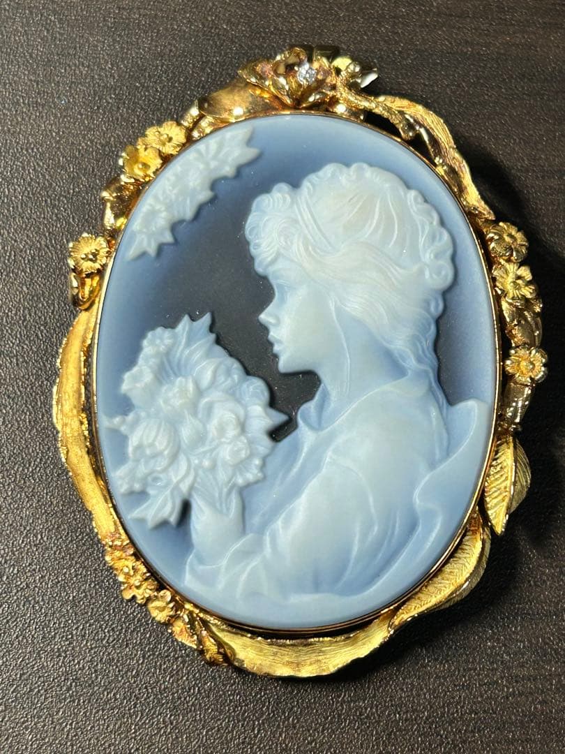 t*k様 K18刻印 カメオ ペンダントトップ ダイヤ 0.02ct 重量約22