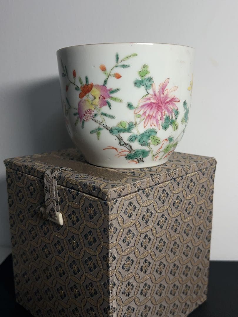 清時代粉彩茶入 陶磁器 花 茶道具 旧家整理品 中国古美術　専用箱あり