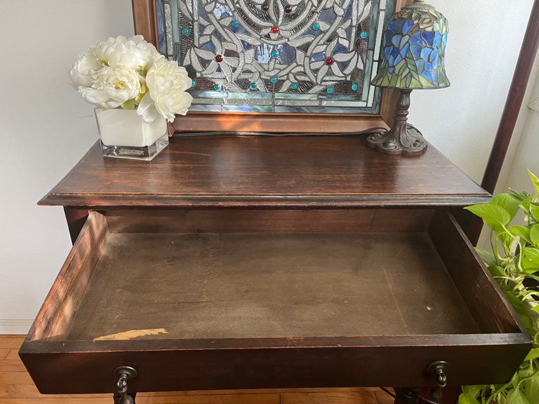 イギリス ホールテーブル ボールターンレッグ　アンティーク