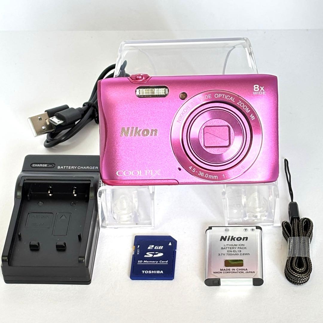 【美品】Nikon COOLPIX S3700 ニコン デジカメ　SDカード付