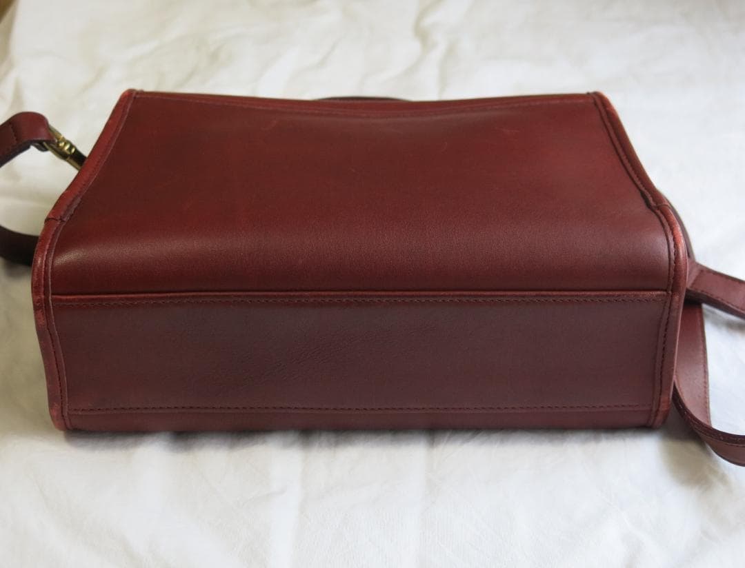 COACH オールドコーチ ショルダーバッグ 2way レザー　赤