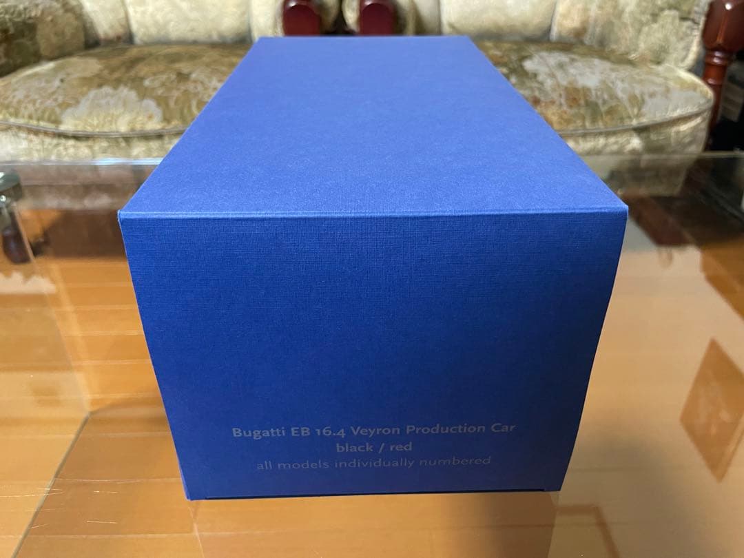 価格変更 1/18 オートアート ブガッティ ヴェイロン限定品　未展示品