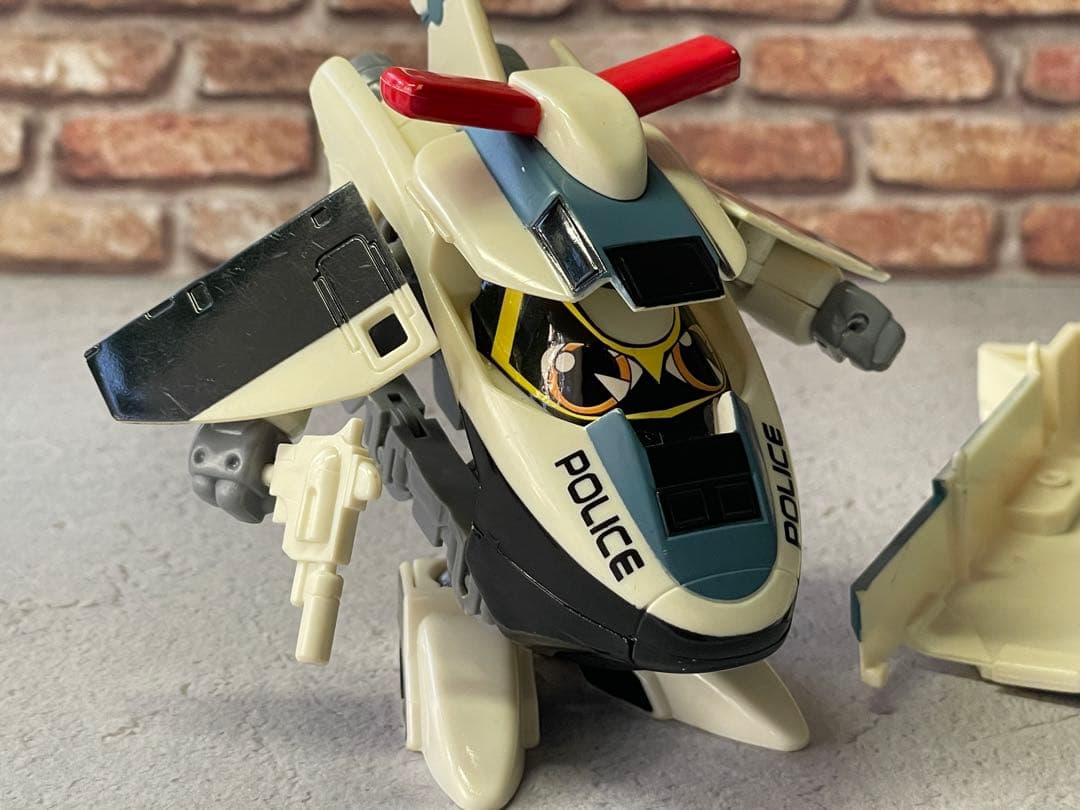 超特急ヒカリアン ポリスウィン トミー