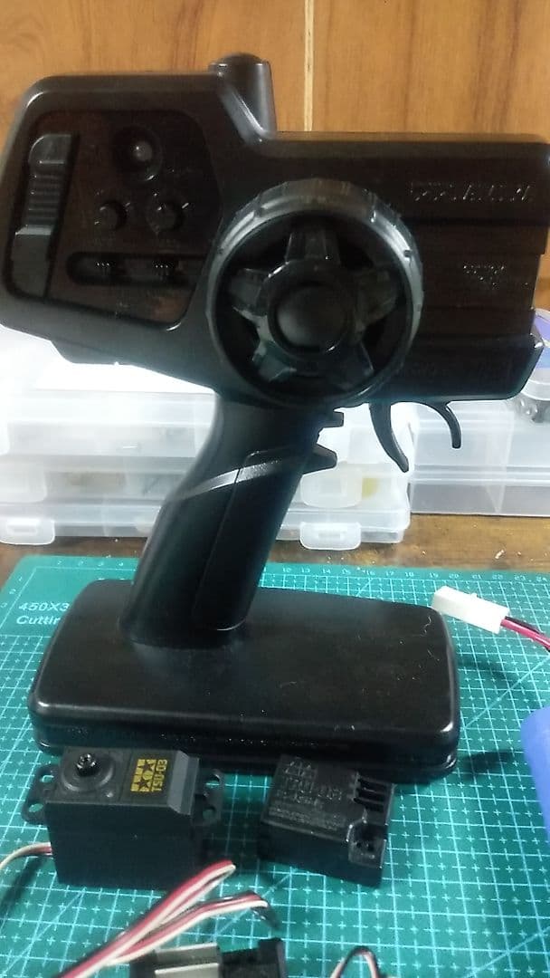 ラジコンプロポサーボ バッテリー充電器アンプセット