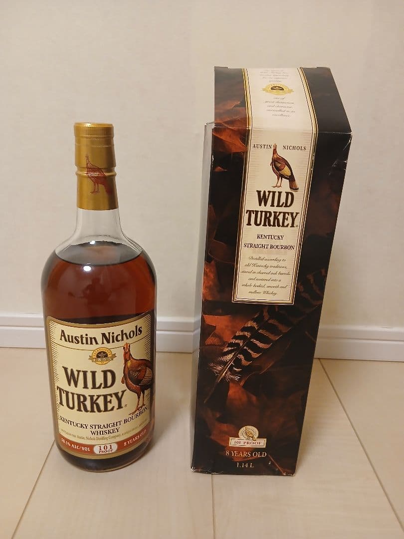 WILD TURKEY 8年熟成 101プルーフ　旧ラベル