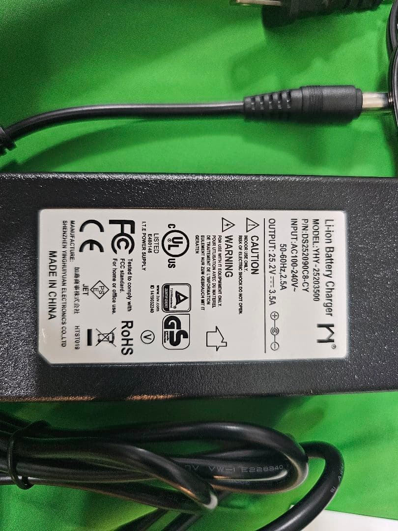 Power ArQ ポータブル電源