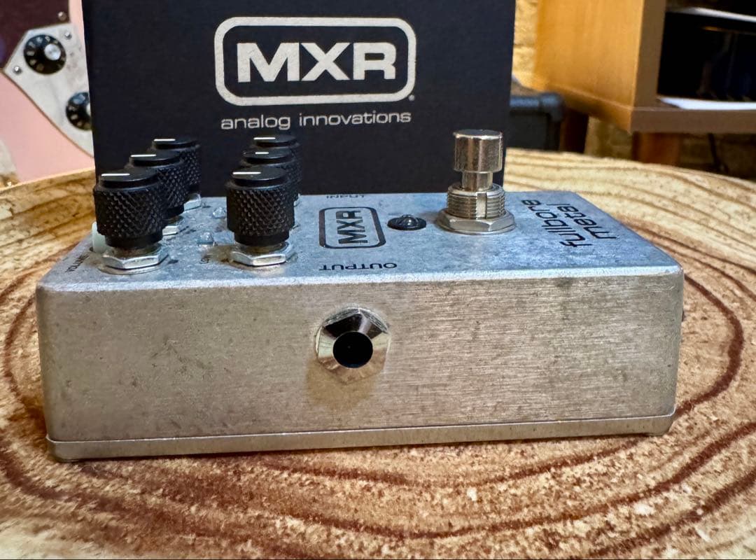 MXR Fullbore l ディストーションペダルです