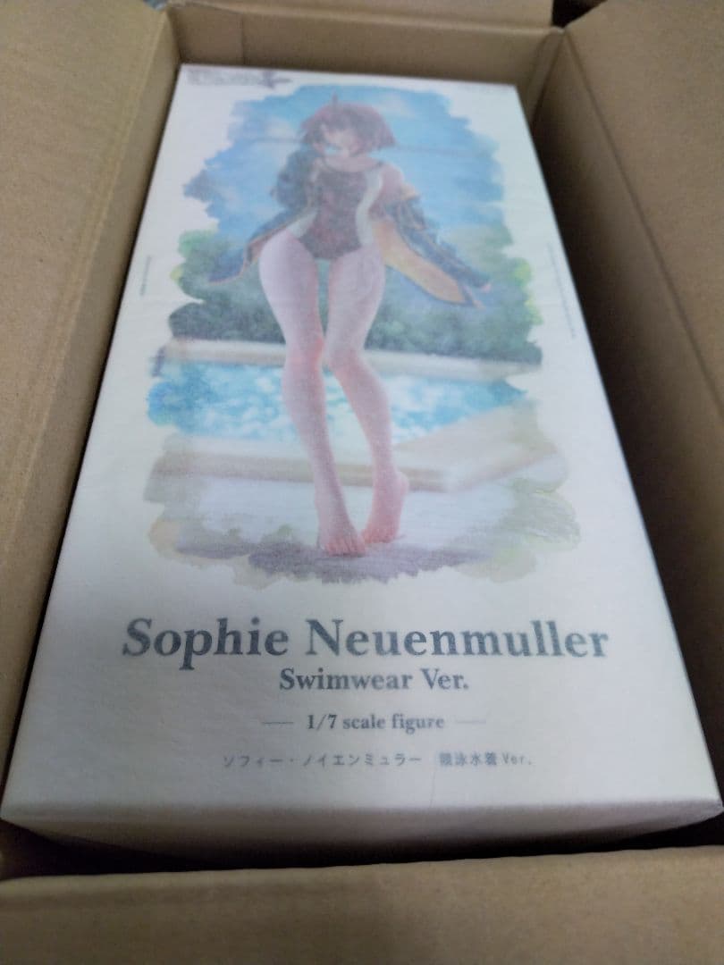 ソフィーのアトリエ不思議な本の錬金術士 ソフィー・ノイエンミュラー 競泳水着