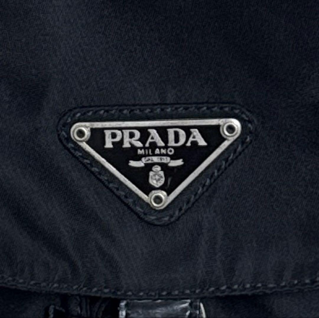 PRADAのブラック Re-Nylon バックパック
