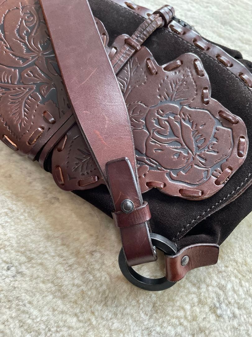 ヴァレンティノ・ガラヴァーニ　ショルダーバッグ ヴィンテージ ブラウンレザー