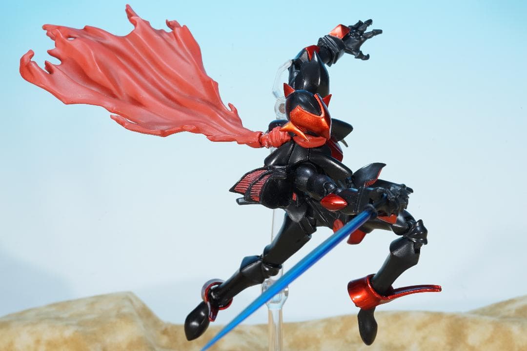 改造品 D-Arts ナイトブレイザー