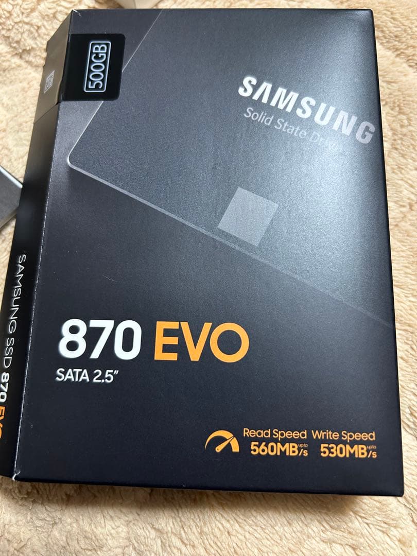 Samsung 870 EVO 500GB SSD SATA 2.5インチ