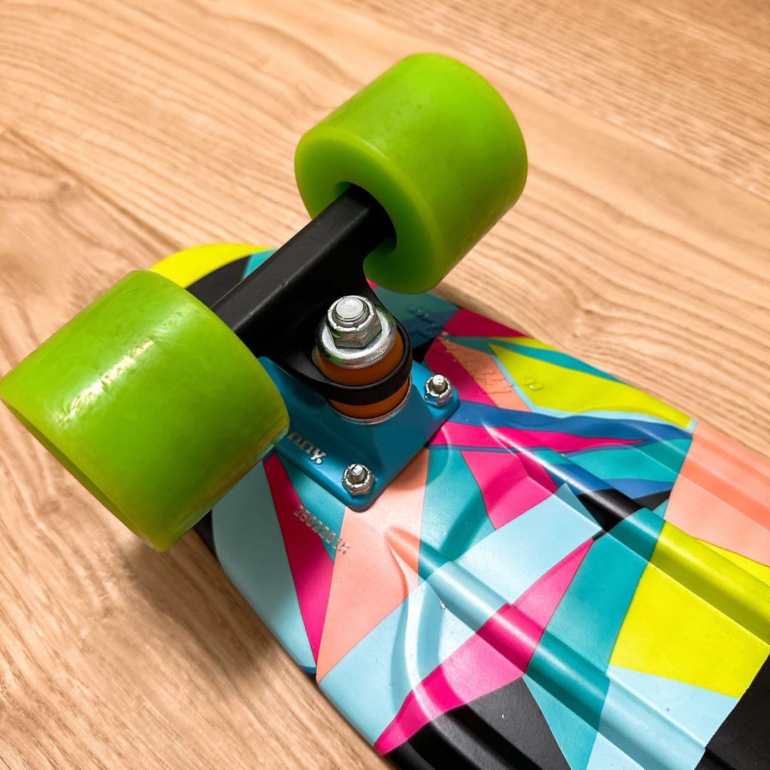 ペニー　penny スケートボード　カラフルデザイン　22インチ