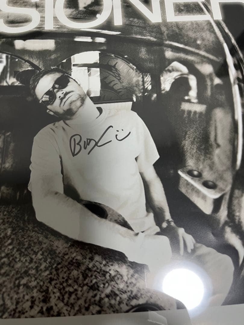 Mitch Luckerサイン入りポスター　デスコア Commissioner