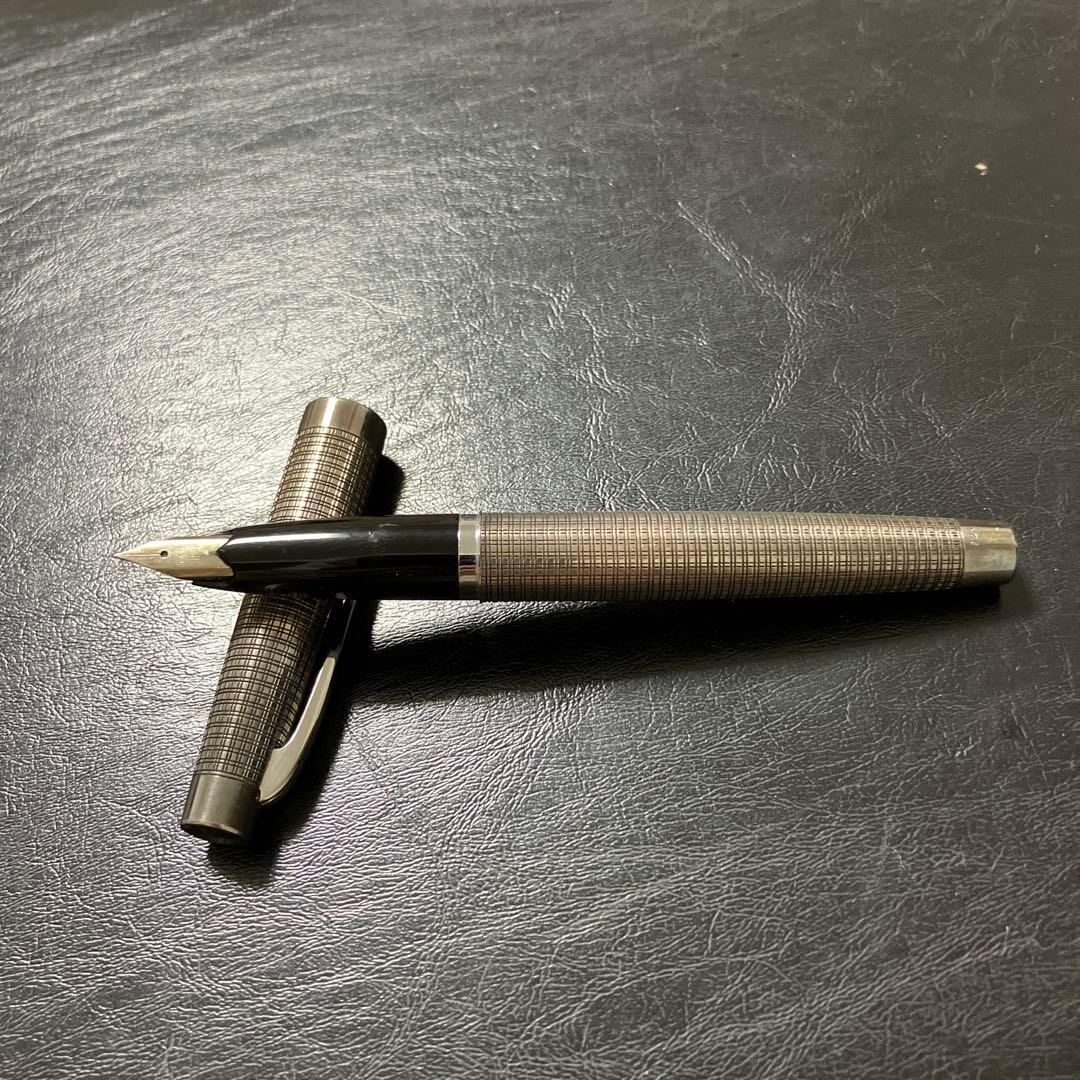 プラチナスターリングシルバー　14KWG 本体銀925美品