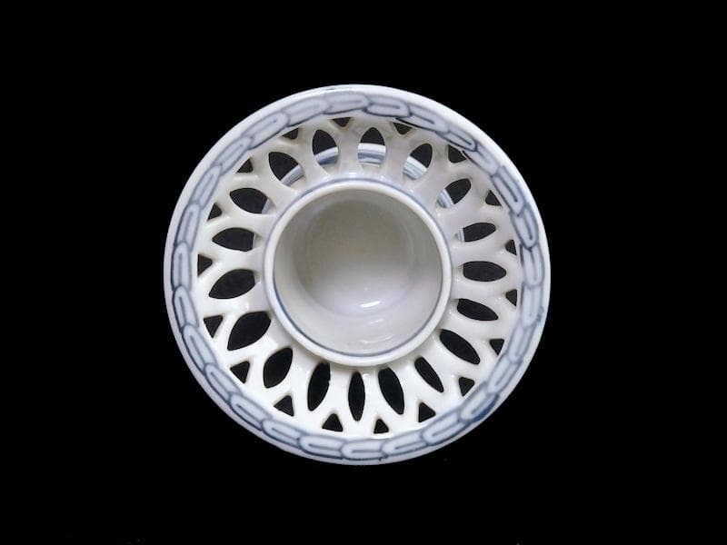 古伊万里　染付　透かし　波千鳥の図　盃台　D195AS-fbhb