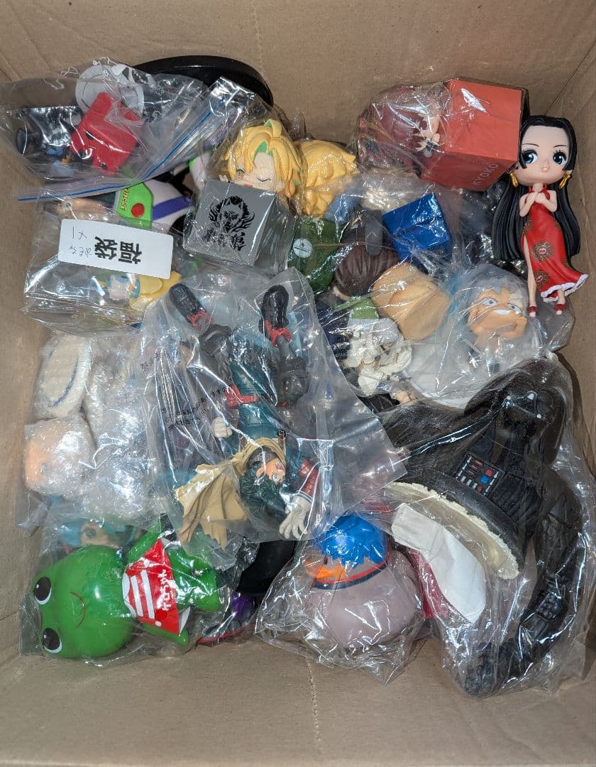 ジャンク フィギュア まとめ売り 約94体前後 プライズ ソフビ