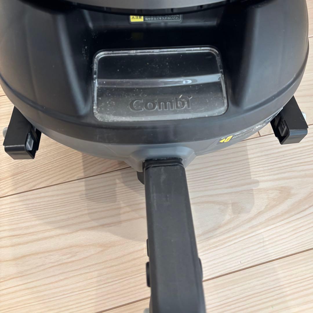 コンビ　チャイルドシート　ISOFIX 人気色ベージュ