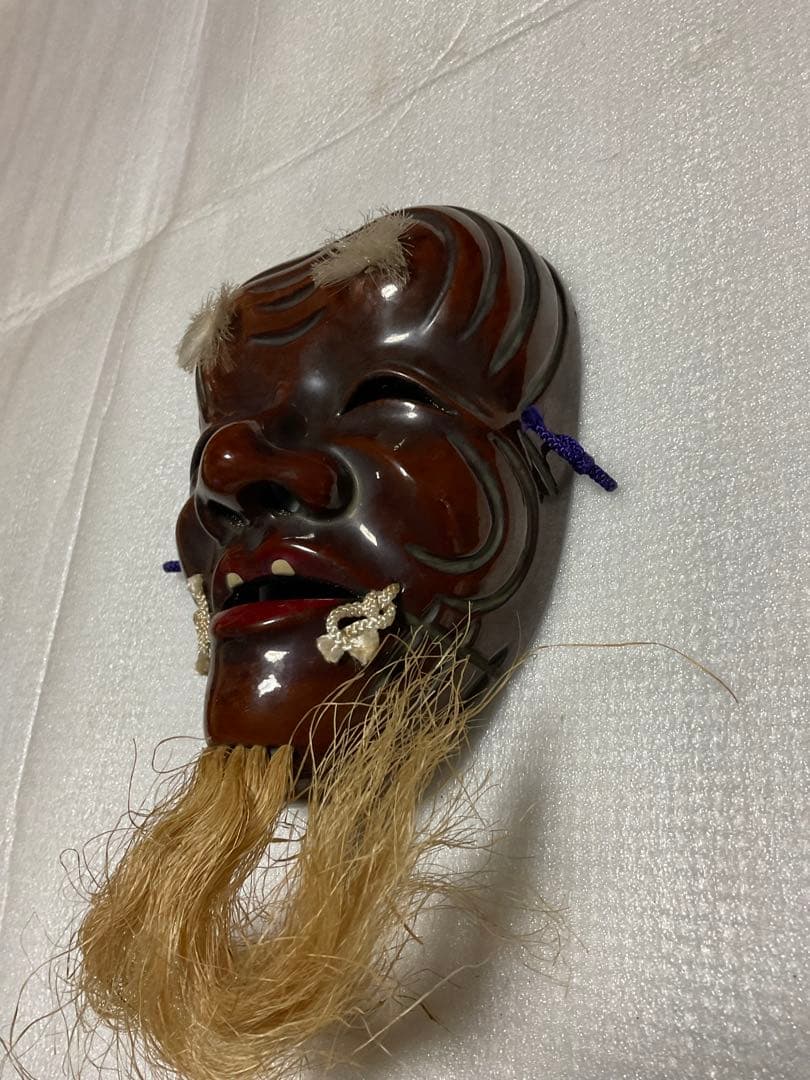 翁面／神楽面。木製。【昭和の時代の作品　汚れあり】。