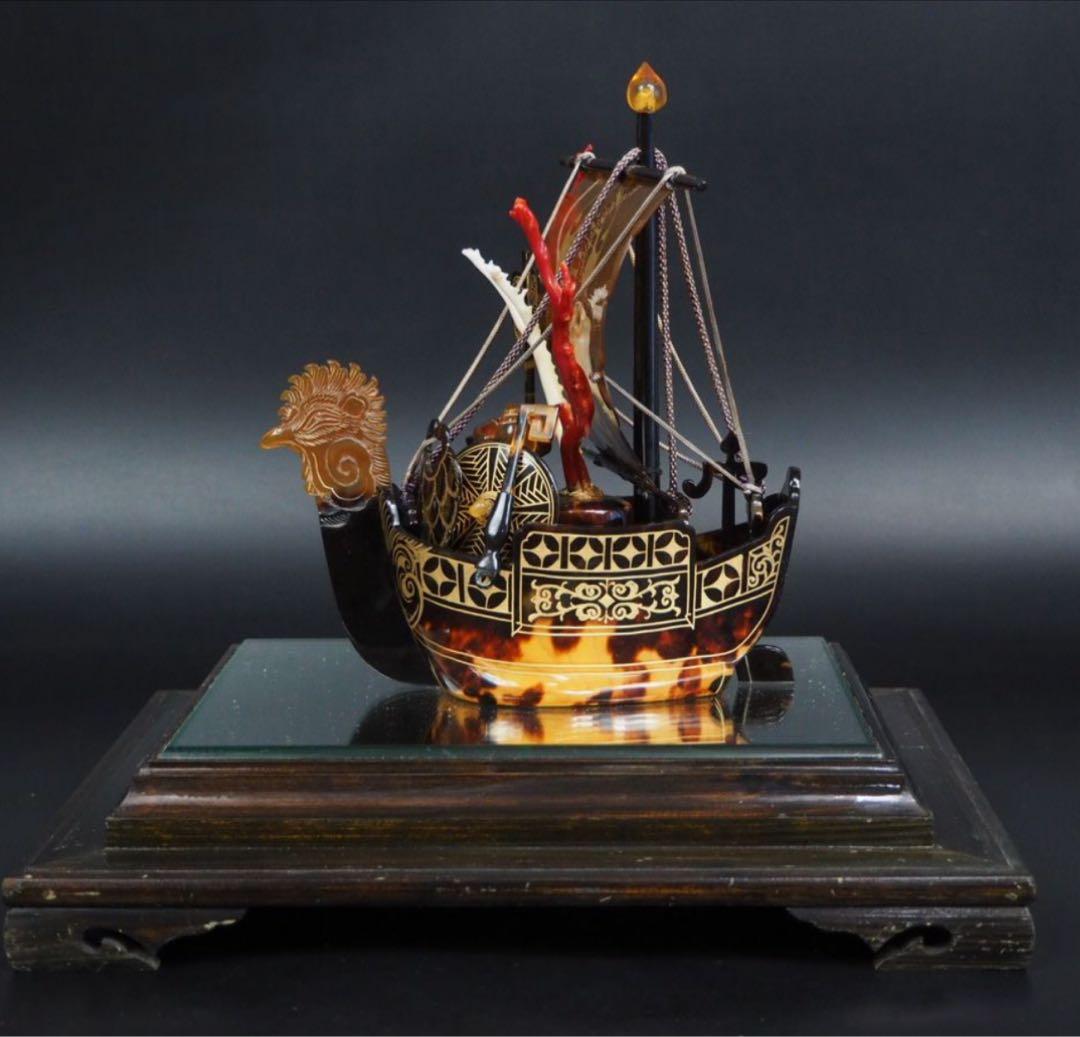 送料無料　本鼈甲宝船　赤血珊瑚・白珊瑚付　本物保証　時代物