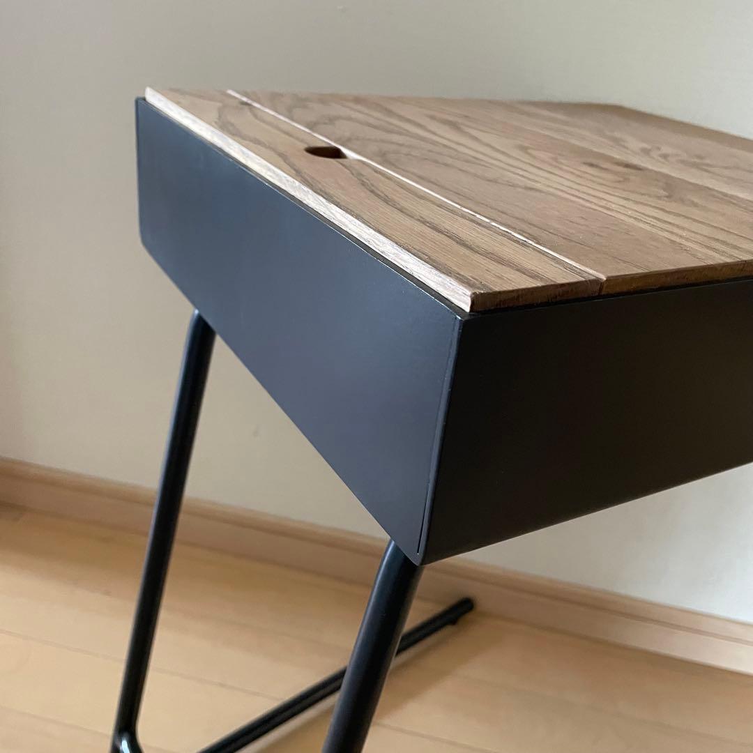 unico ウニコ　ADDAY アディ　サイドテーブル