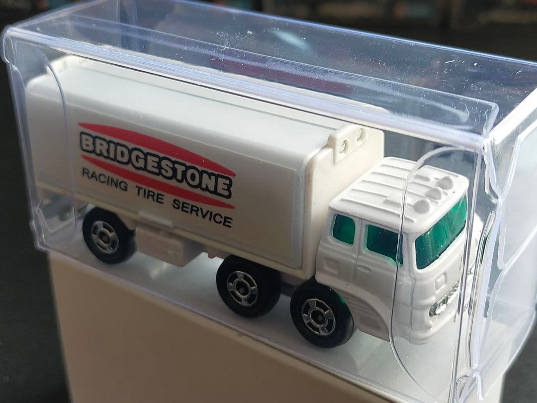 レース 関係者 配布品 黒箱 トミカ ふそうウィングルーフ 日本製 ブリヂストン