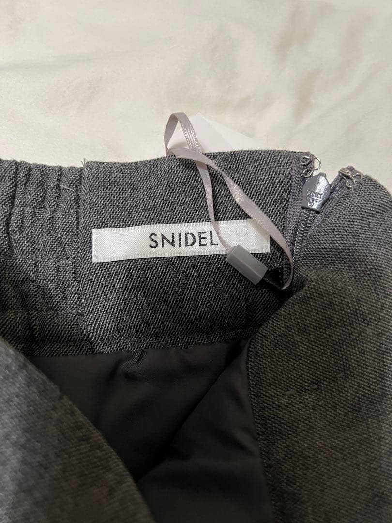 snidel プリーツレイヤードミディスカート グレー 0サイズ GRY