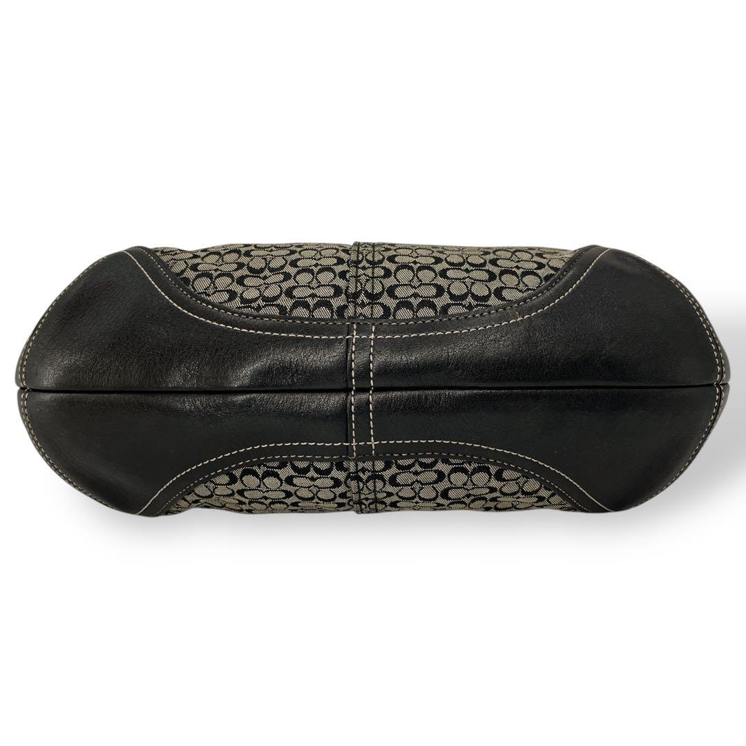 コーチ　ワンショルダーバッグ　ハーフムーン　ミニシグネチャー　キャンバス　y2k