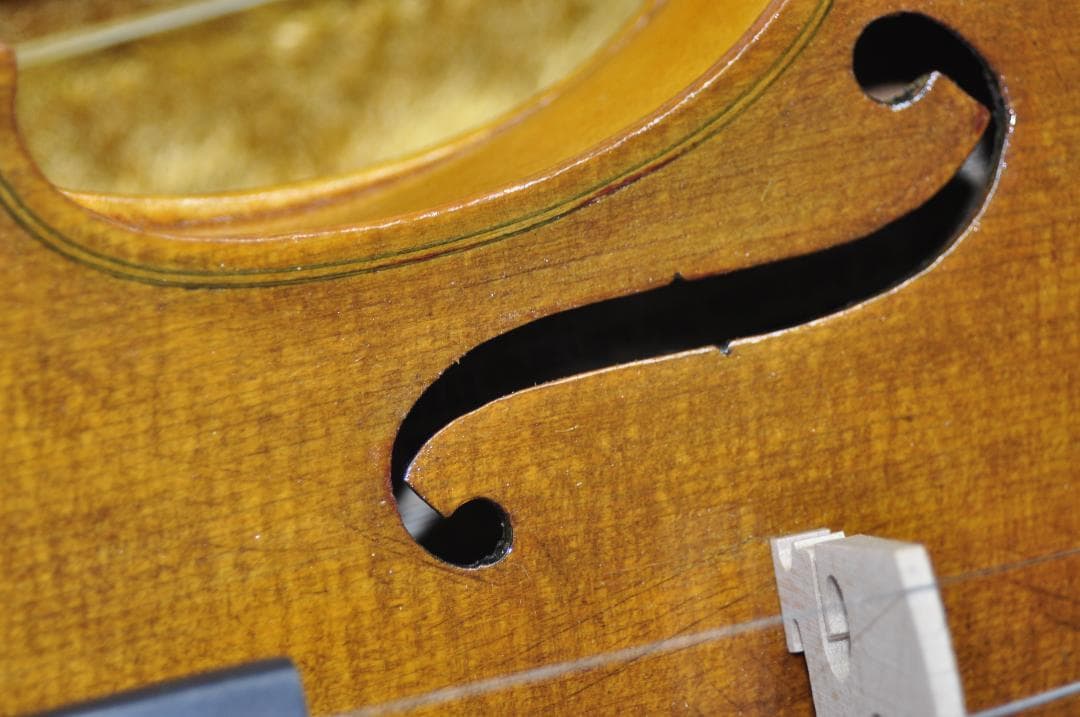 ♪【美良品】SUZUKI■バイオリン■ストラディバリウス■4／4■1088 ♪