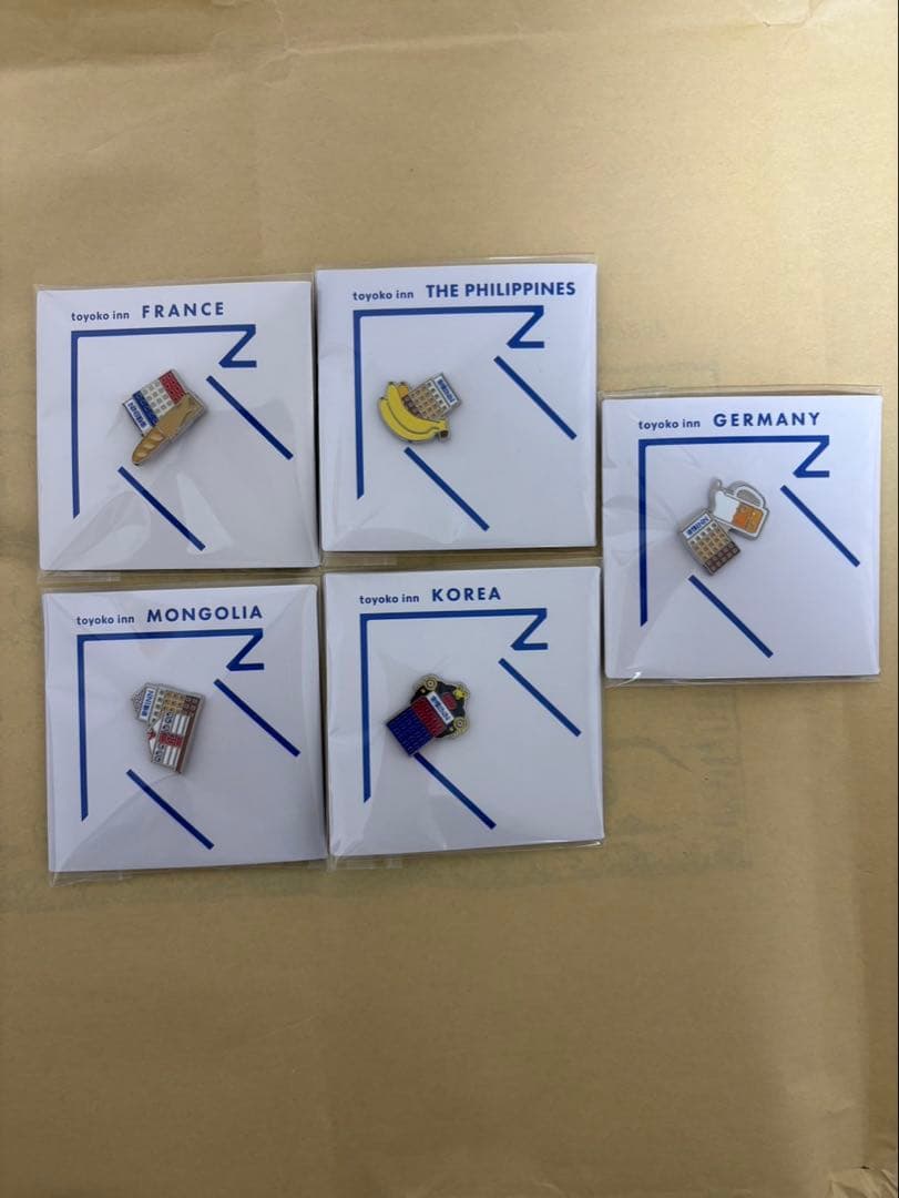 東横イン　ピンバッジセット（フランス・フィリピン・モンゴル・韓国・ドイツ）