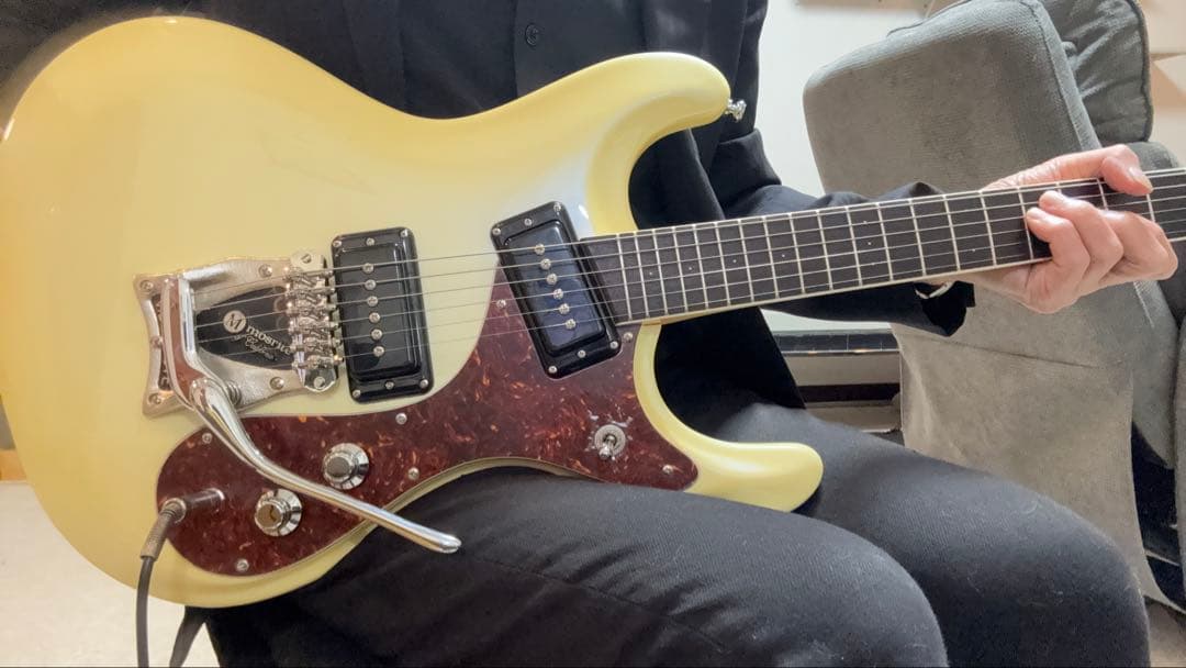 ■新品同様！モズライト スーパーエクセレント‘65 国産黒雲製　演奏動画あり！