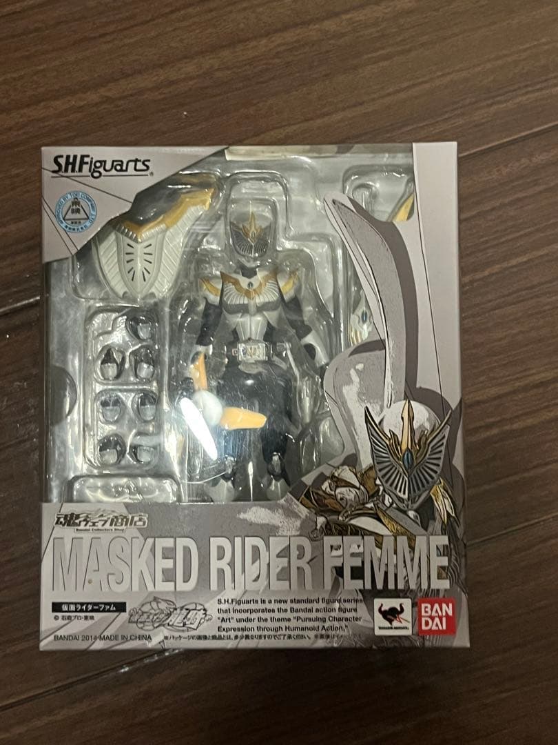 S.H.フィギュアーツ　仮面ライダーファム　タイガ　ベルデ　インペラー　シザース