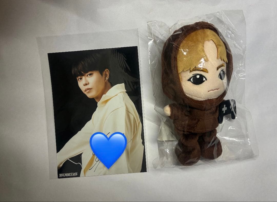 BUDDiiS SEIYA ぬいぐるみ サイン入り写真