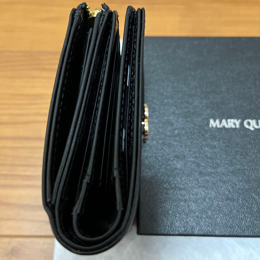 マリークワント　折り財布　ブラック　牛革　ウォレット　クロコ型押し