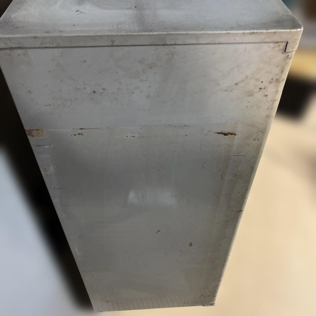 昭和レトロ　Zipper キャビネット 両開き書庫　グレー　鍵なし、ダイヤル壊れ