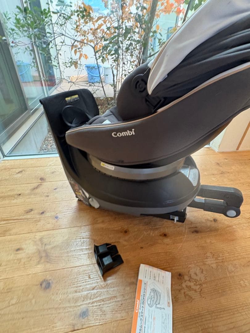 combiコンビ クルムーヴスマート JL590 ISOFIX 最上級モデル
