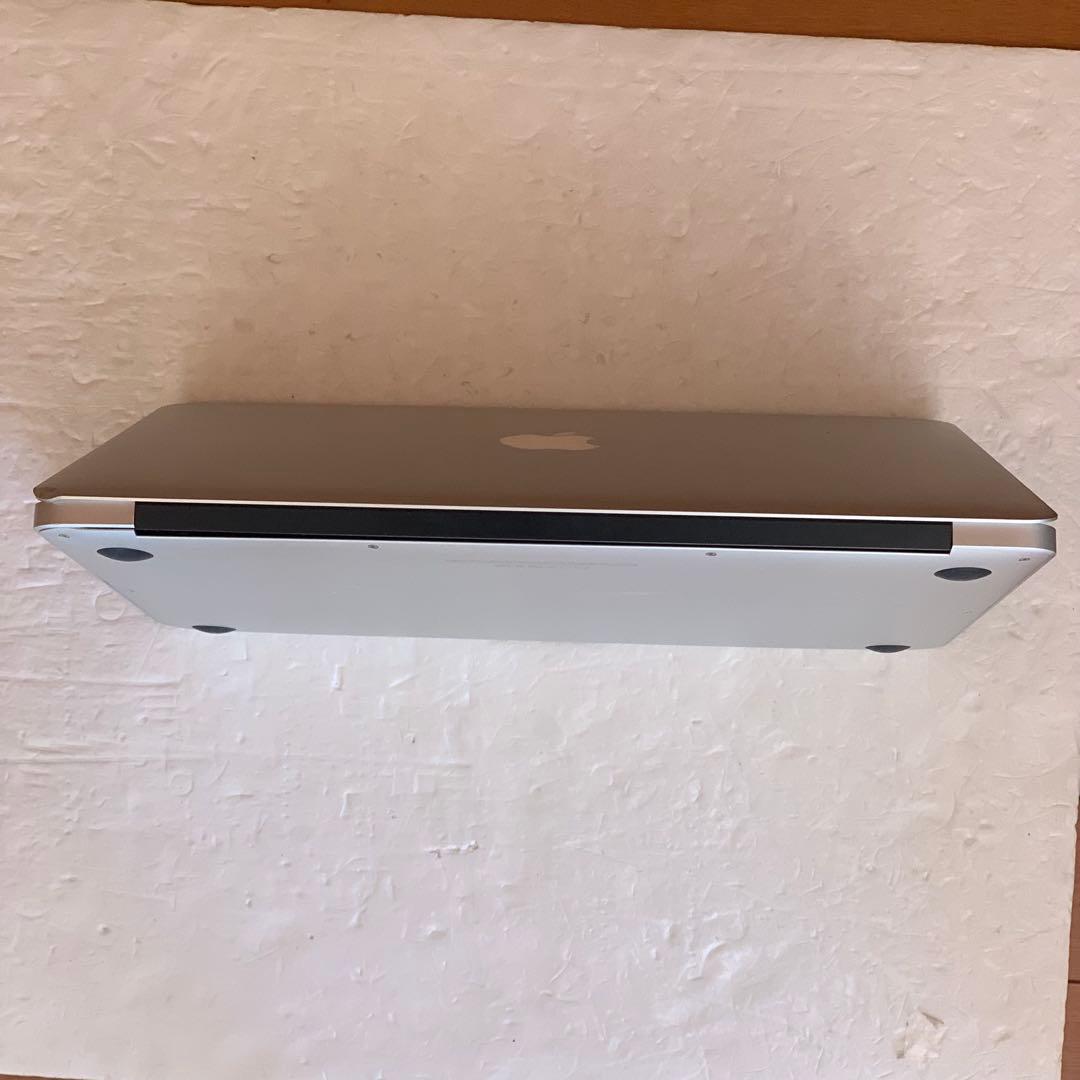 ジャンク MacBook Air 13インチ Eariy 2015 壊れています