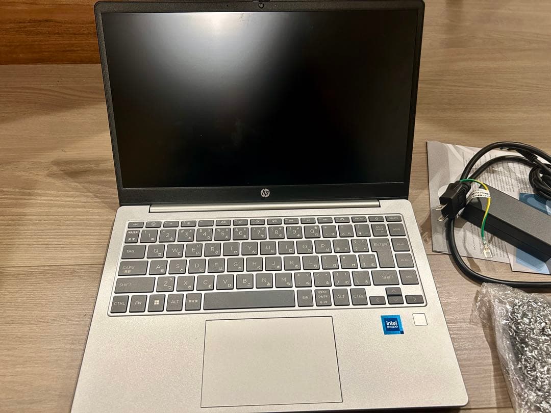 HP ノートパソコン HP 14-ep0014TU