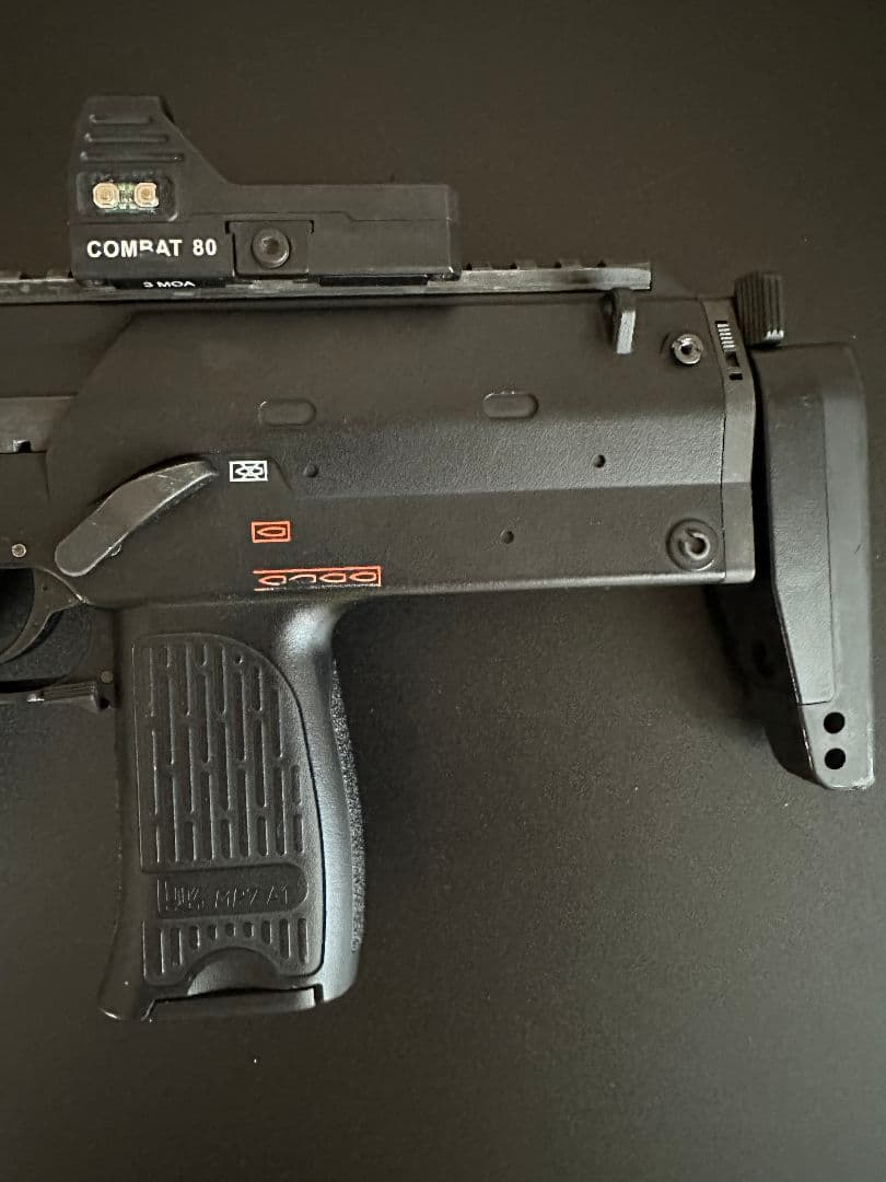 【値下げ】商品名 東京マルイ MP7A1 カスタムLIPOバッテリー付き