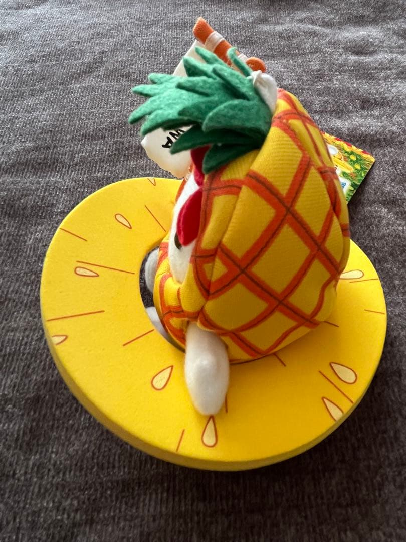【超激レア】ハローキティ 沖縄限定 パイナップル マスコット ぬいぐるみ