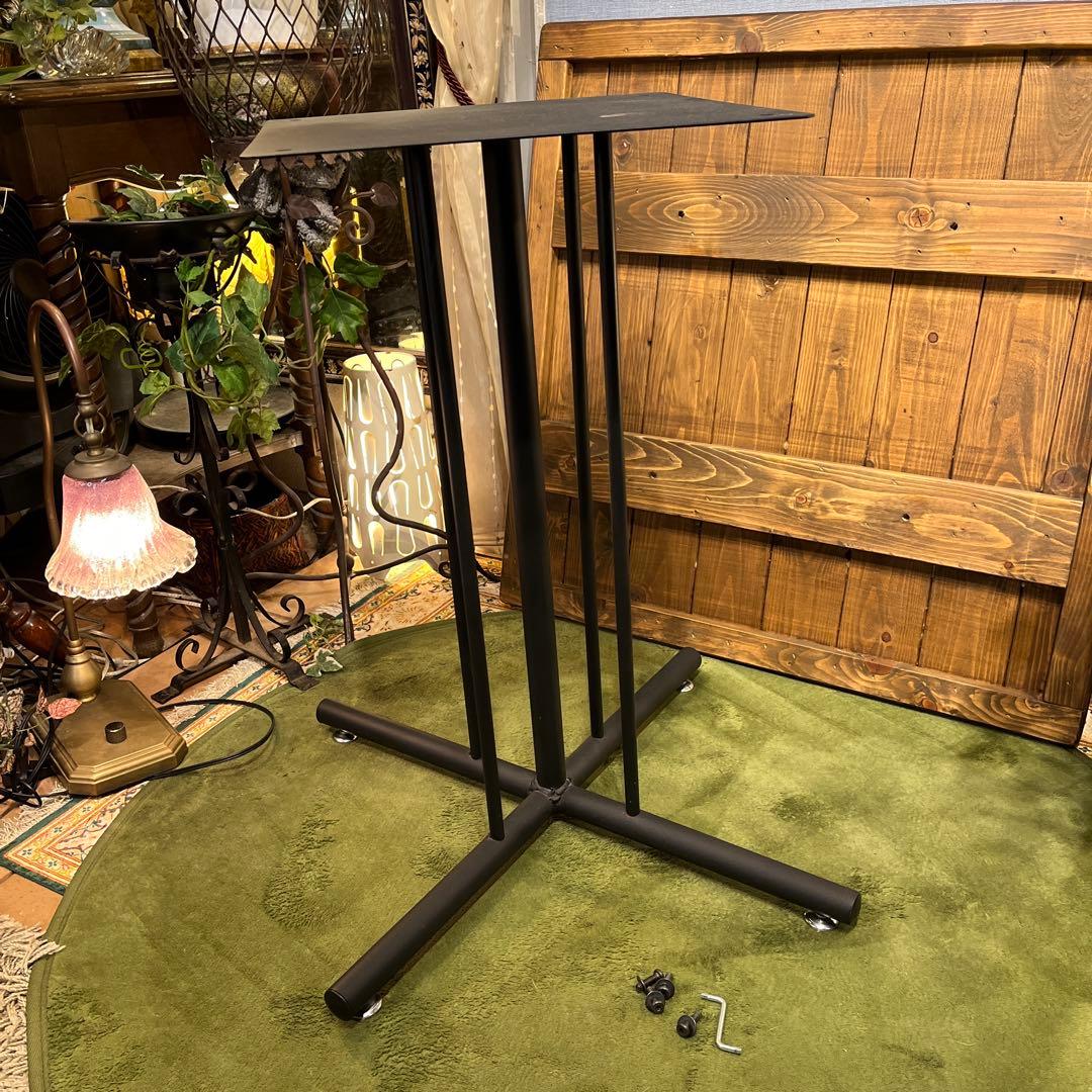 インダストリアル系　ヴィンテージ　オールドパイン　コンパクトダイニングテーブル