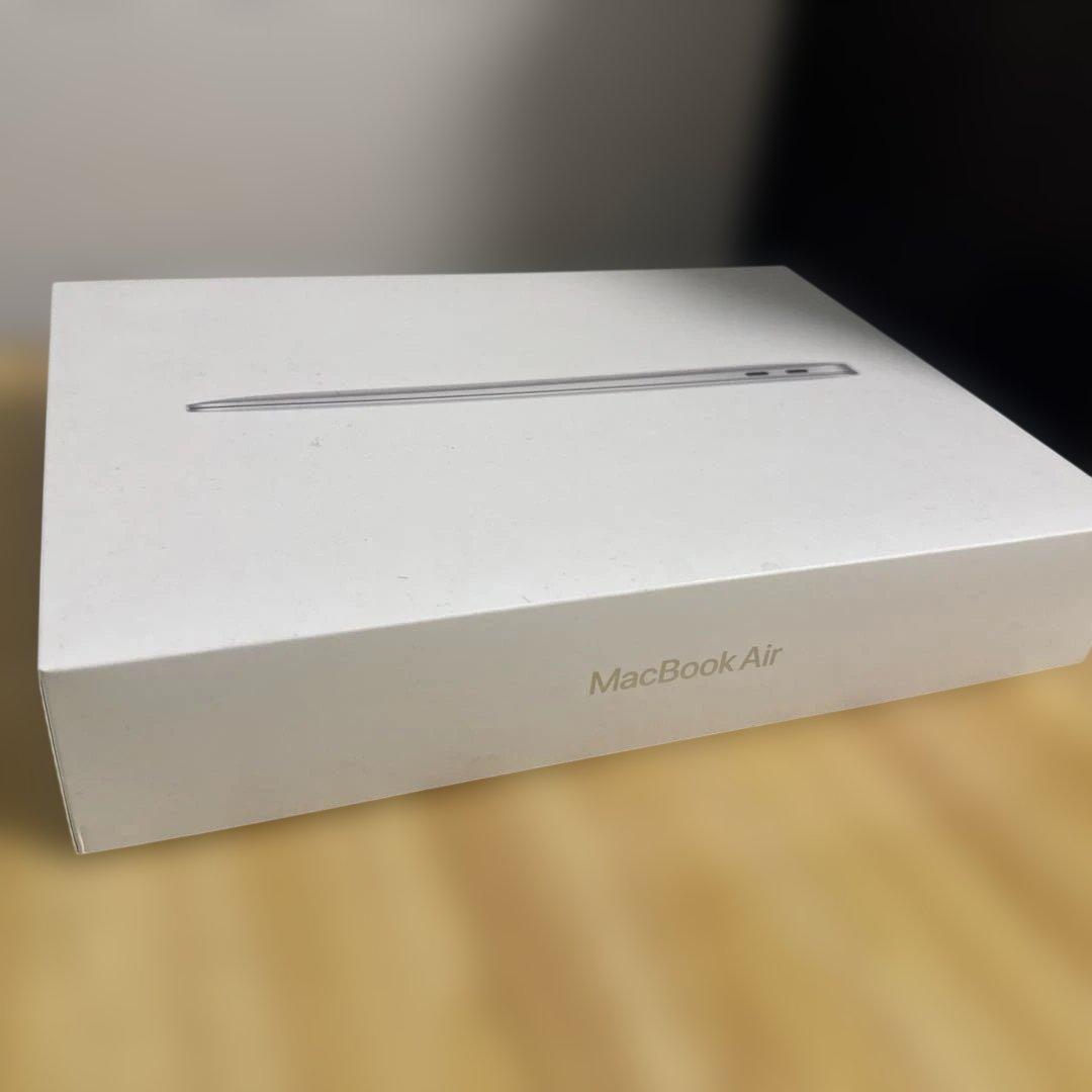 MacBook Air 13インチ（M1）本体