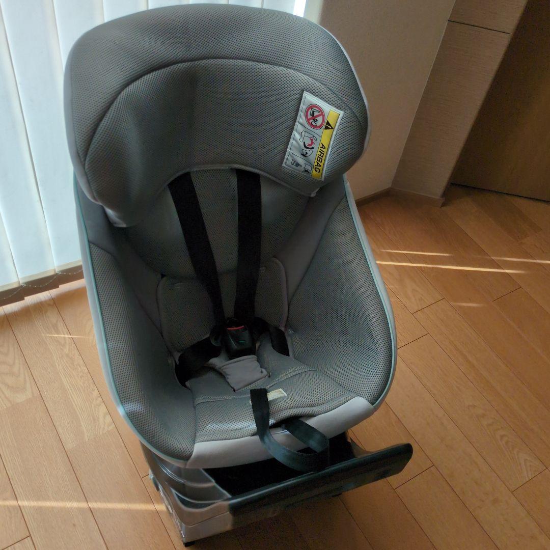 combi クルムーヴスマート　ISOFIX　エッグショック