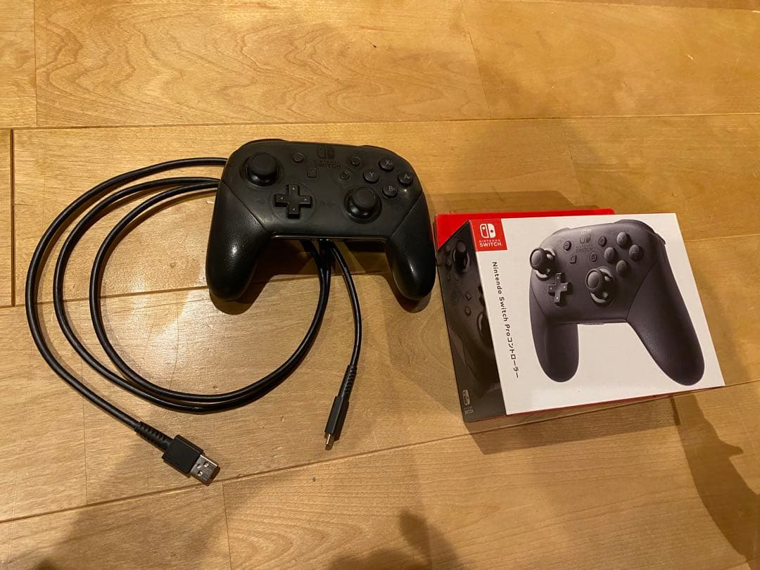 Nintendo Switch 本体 純正プロコン付き