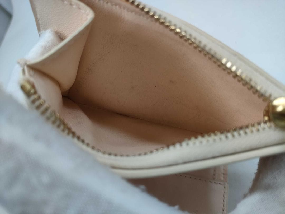 ボッテガヴェネタ　マキシイントレチャート　カセット二つ折財布ウォレット　ベージュ