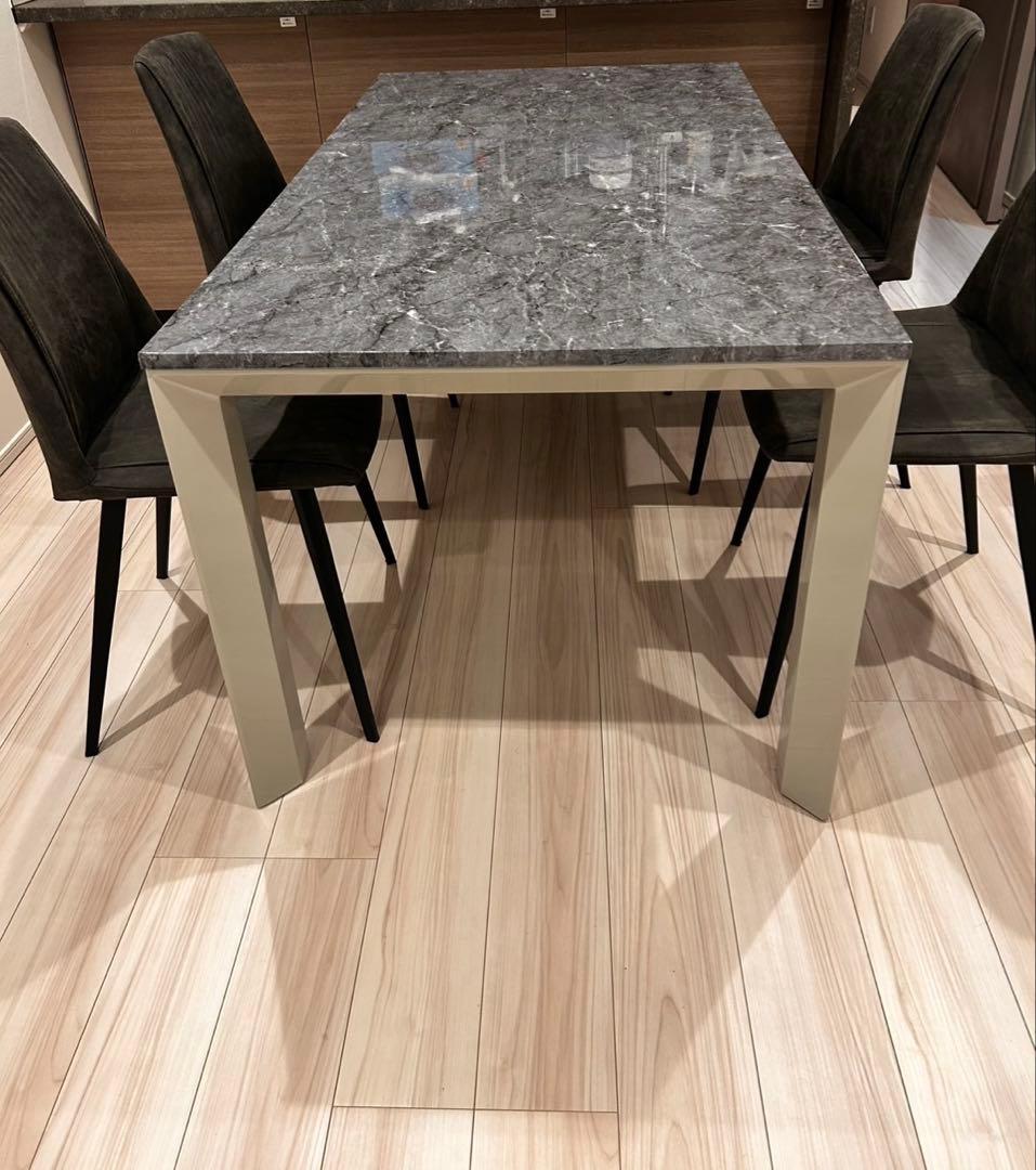 a3115188　大理石風ダイニングテーブルのみ