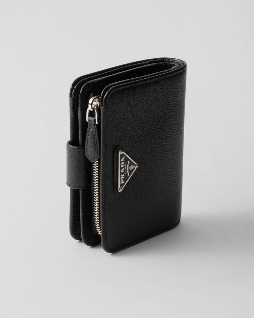 aYa PRADA サフィアーノトライアングル ウォレット