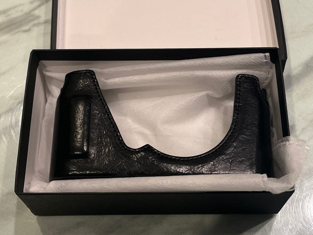 ARTISAN&ARTIST　ライカCL専用　ボディケース