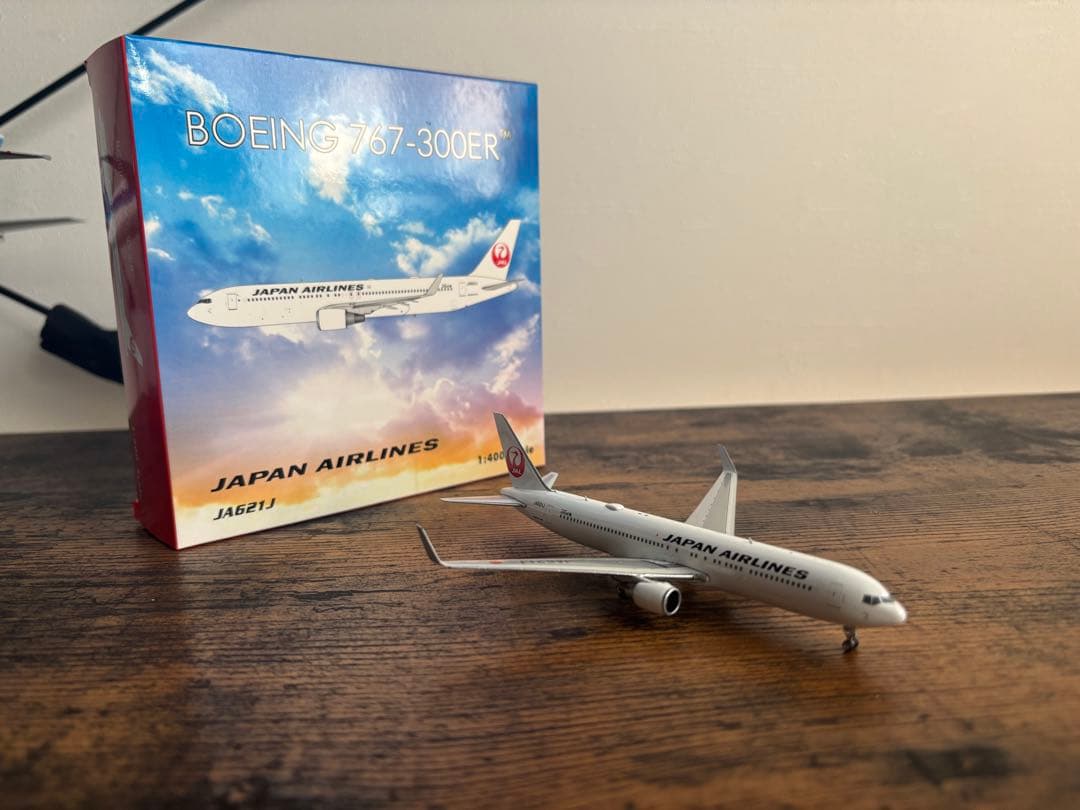 J*9様 JAL 1/400